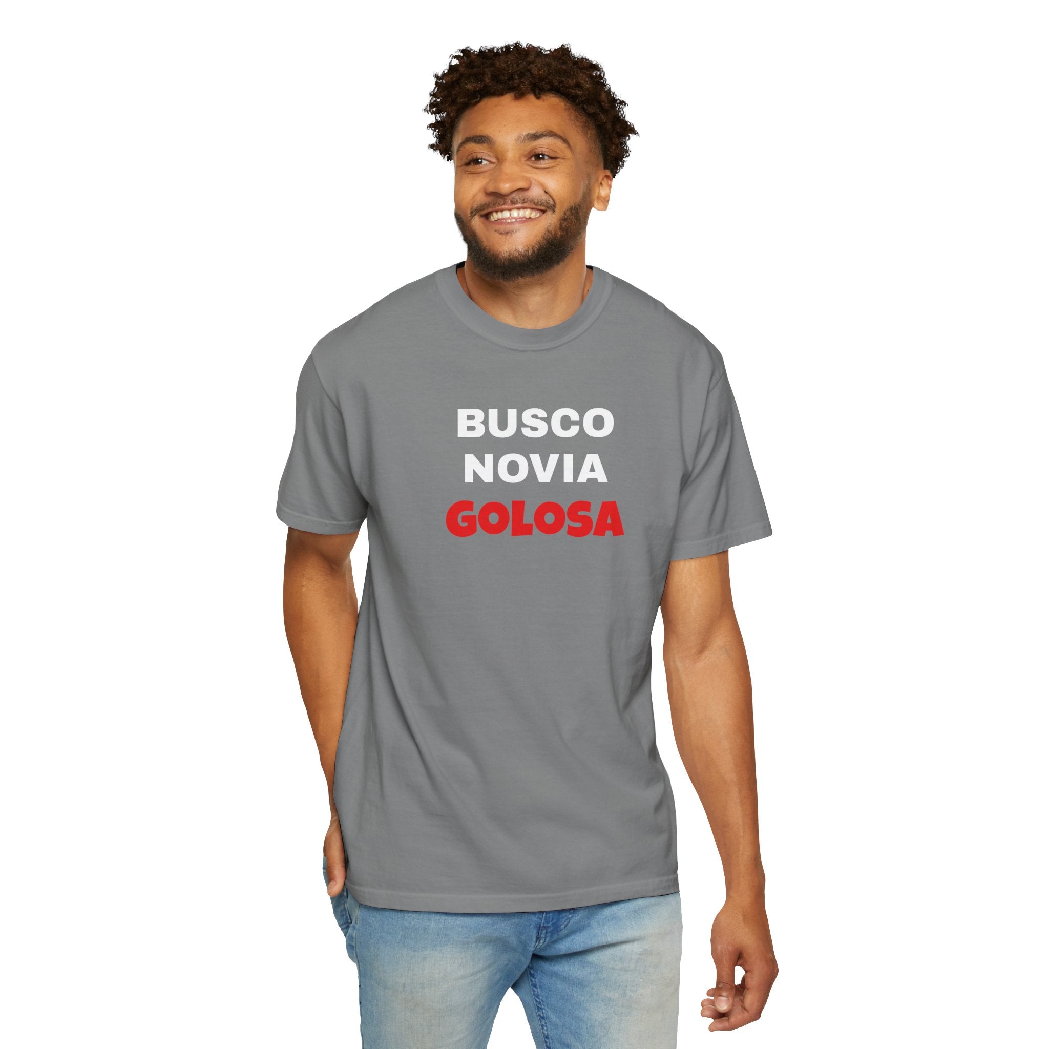 Retro style T shirt,Funny Latin Shirt — Humorous Latin Phrase Tee,Mexican Humor Tee. ' Busco Novia Golosa'